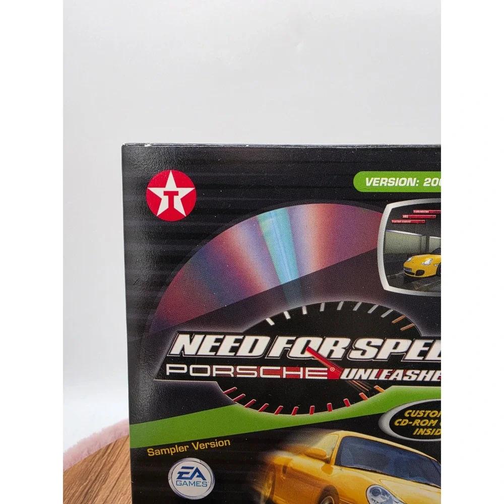 Texaco Need for Speed Porsche Unleashed PC Game & #28 Havoline Diecast 1:64 Car